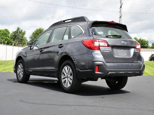 Used 2019 Subaru Outback 2.5i AWD/4WD image 5