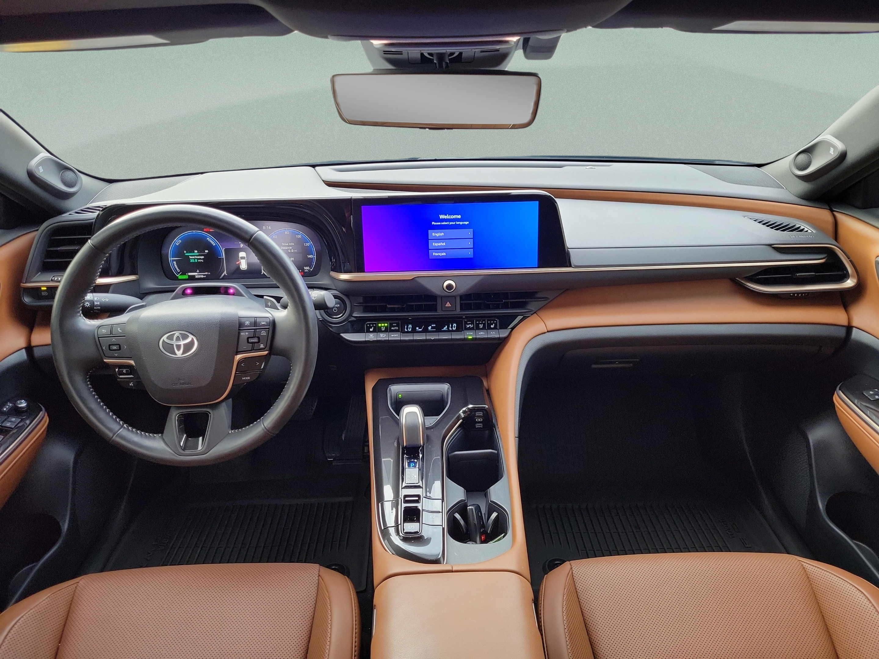 Certified 2025 Toyota Crown Signia w/ Advanced Technology Package AWD/4WD image 9
