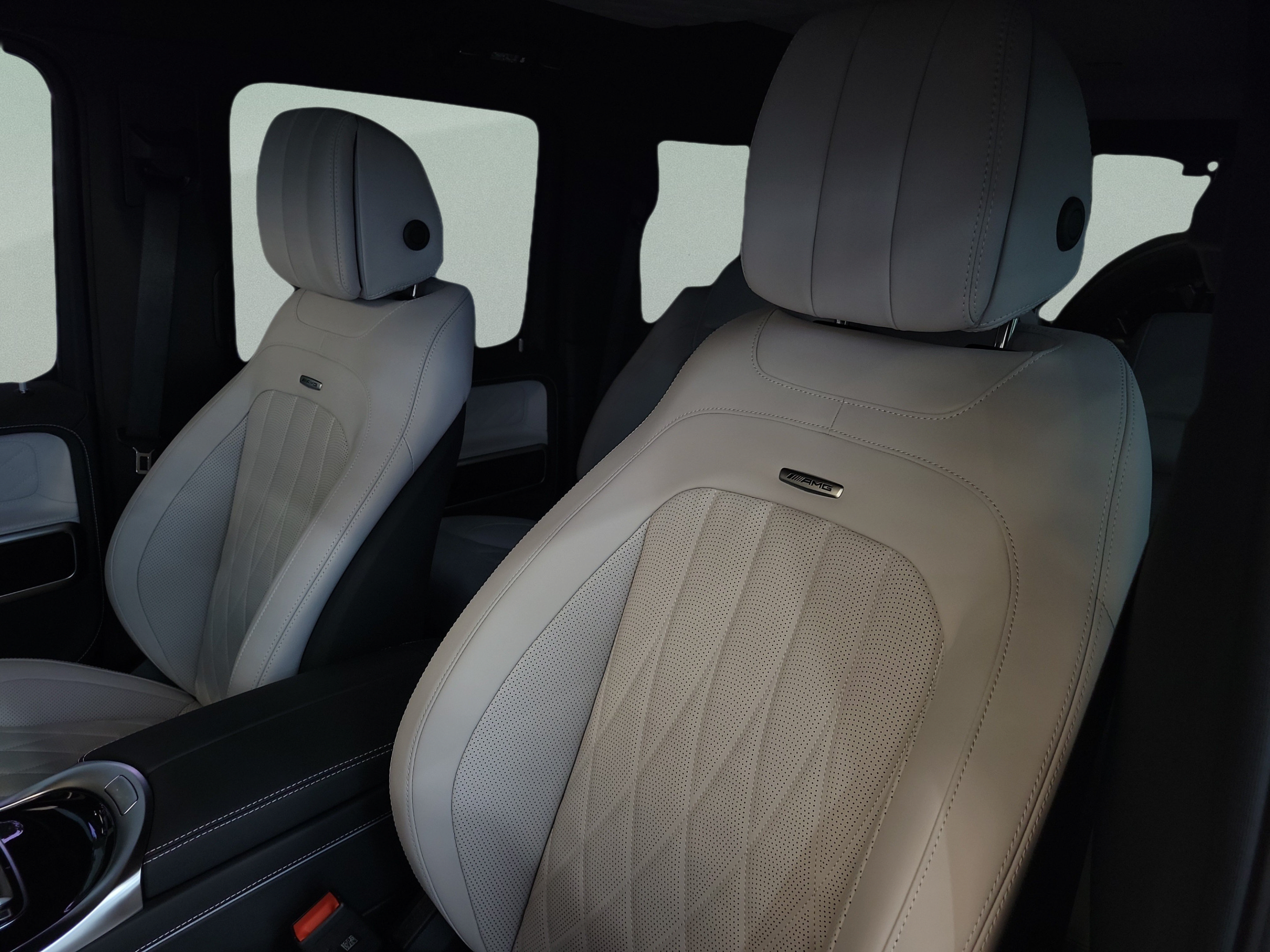 New 2027 Mercedes-Benz G 63 AMG 4MATIC image 24