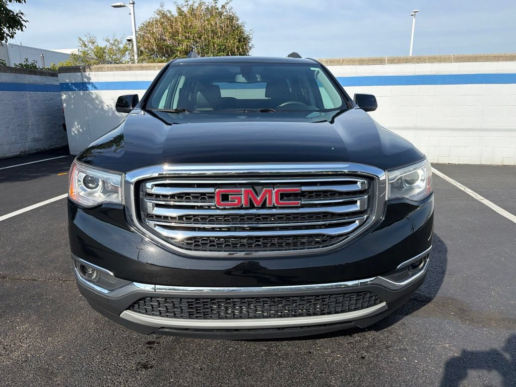 Used 2017 GMC Acadia SLT w/ LPO, Cargo Package FWD image 8
