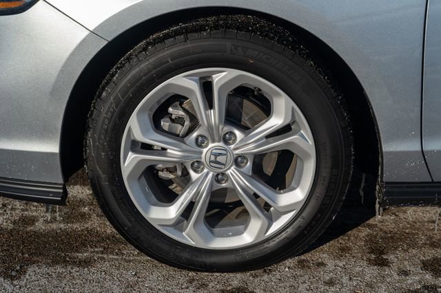 Certified 2025 Honda Accord LX image 10