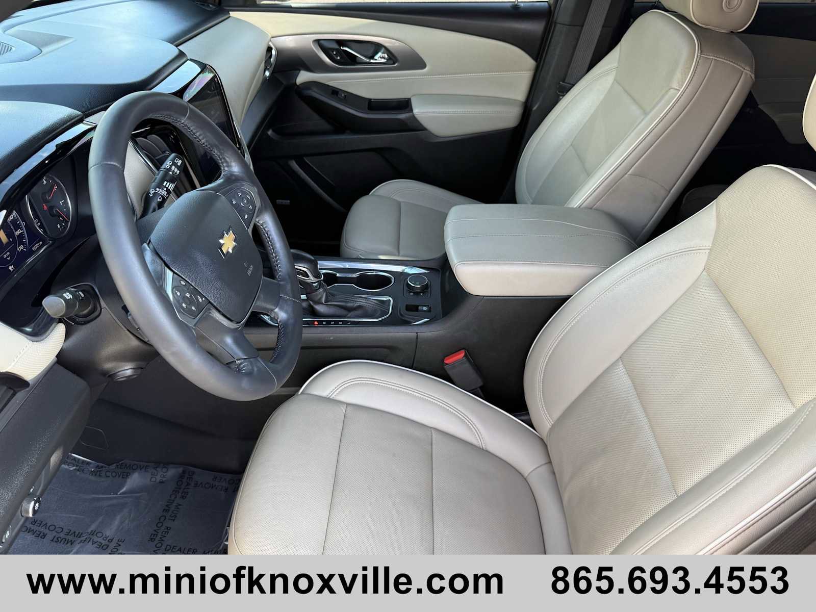 Used 2022 Chevrolet Traverse Premier image 10