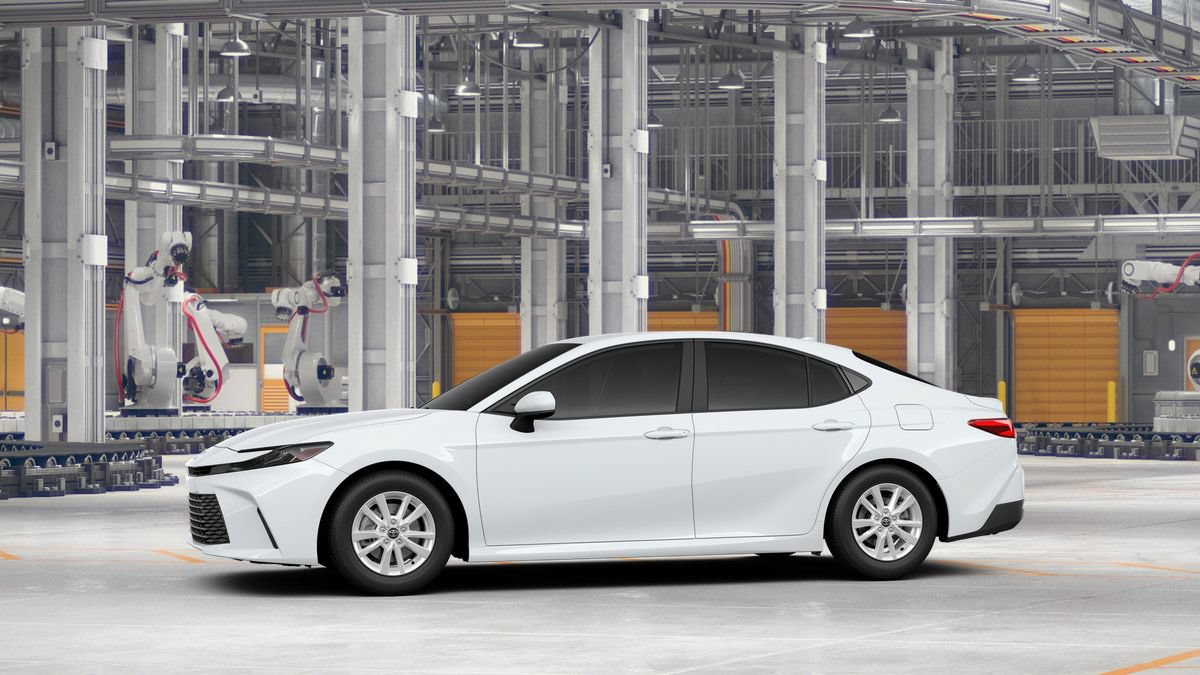 New 2026 Toyota Camry LE w/ Convenience Package FWD image 3