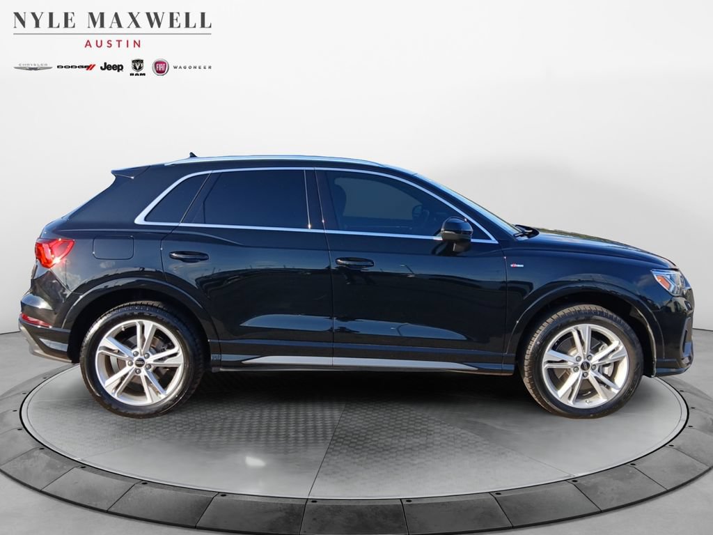 Used 2024 Audi Q3 2.0T Premium Plus w/ Premium Plus Package AWD/4WD image 17