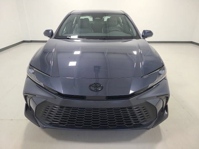 New 2026 Toyota Camry SE FWD image 2
