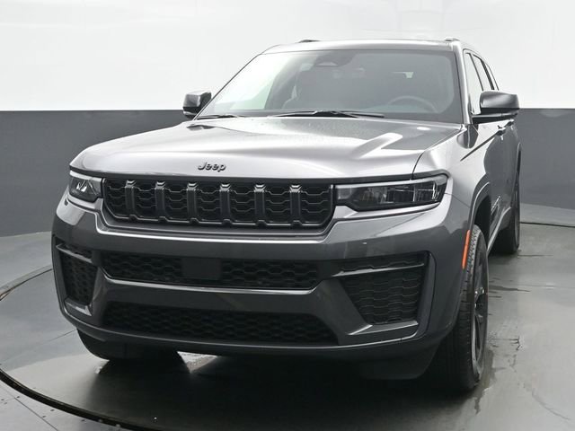 New 2026 Jeep Grand Cherokee L Laredo