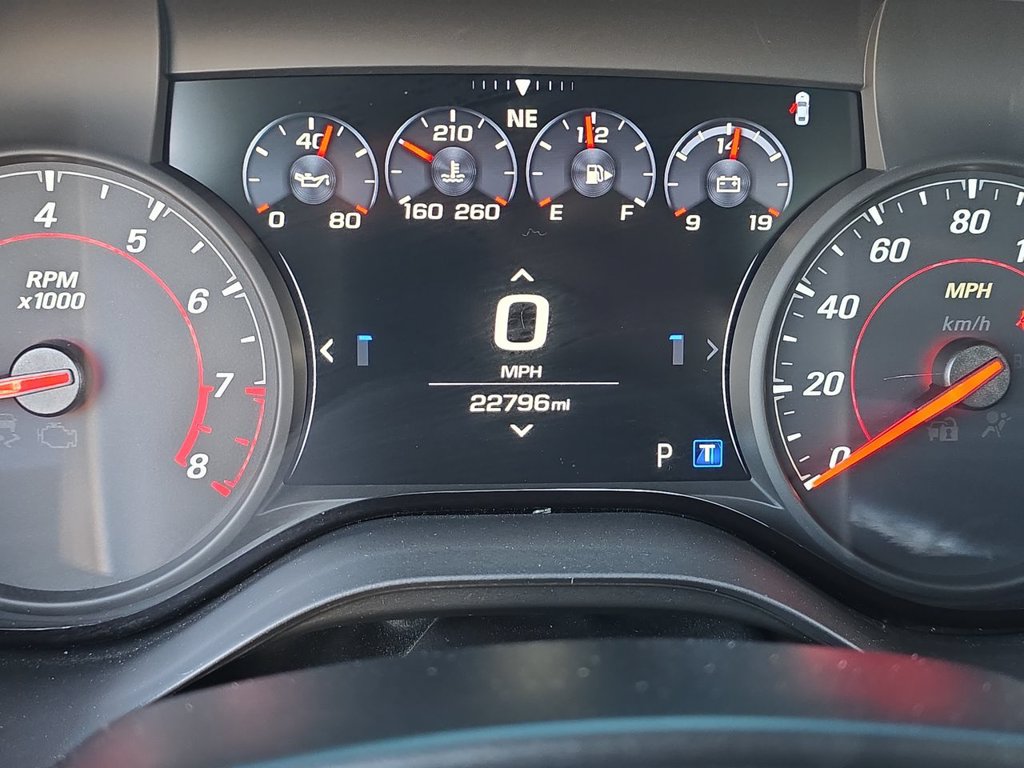 Used 2024 Chevrolet Camaro LT RWD image 12