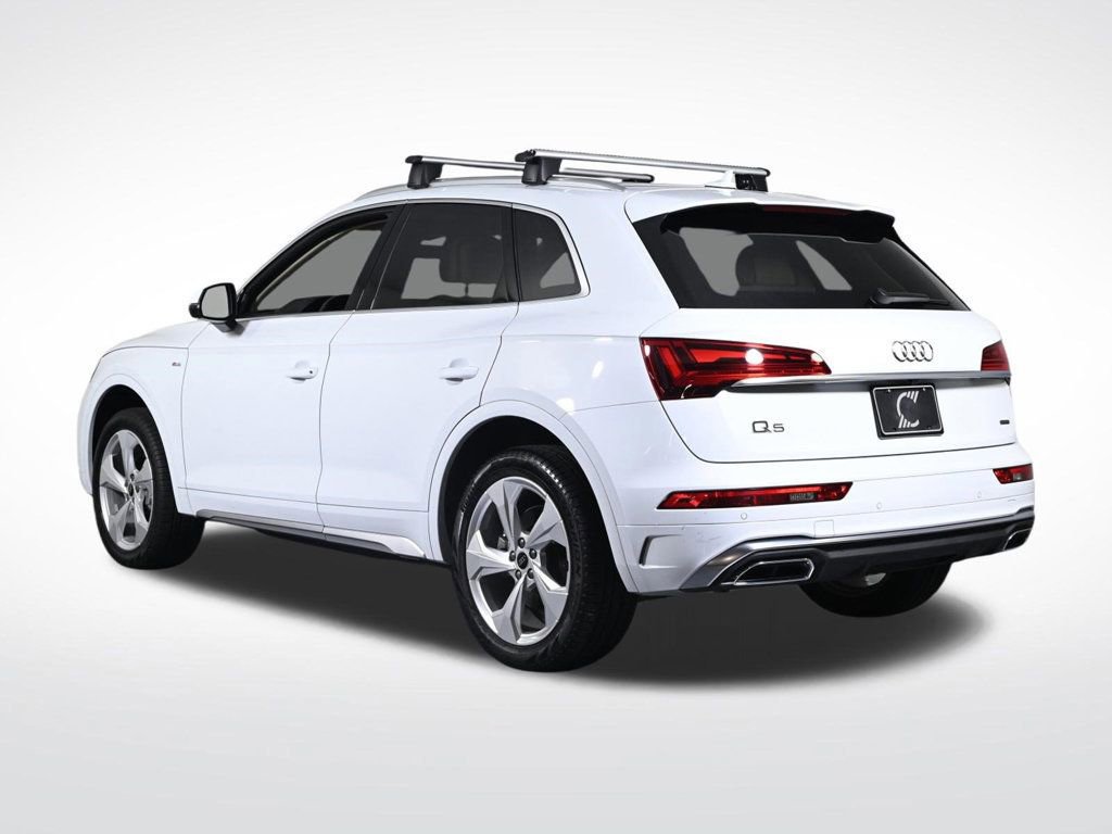 Used 2022 Audi Q7 3.0T Premium Plus w/ Premium Plus Package AWD/4WD image 3