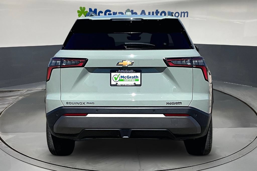 Used 2025 Chevrolet Equinox LT w/ Convenience Package II AWD/4WD image 6