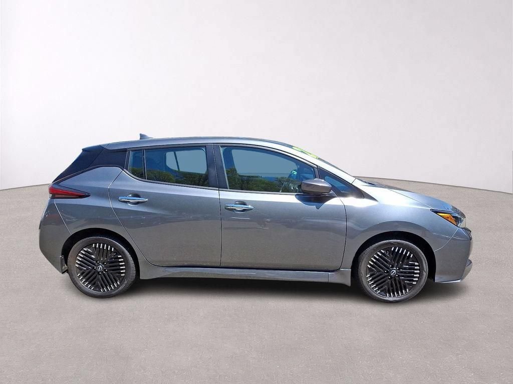 Certified 2024 Nissan Leaf SV Plus FWD image 9