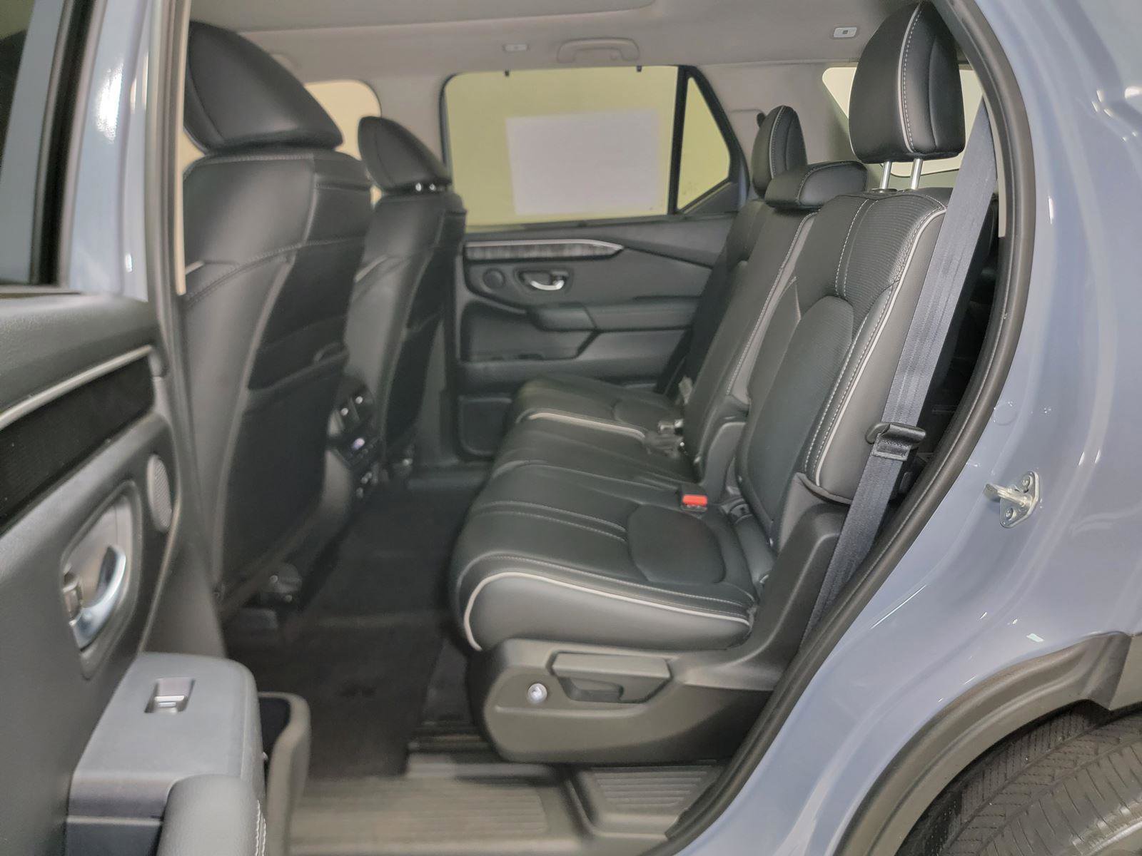 Used 2023 Honda Pilot Elite image 30