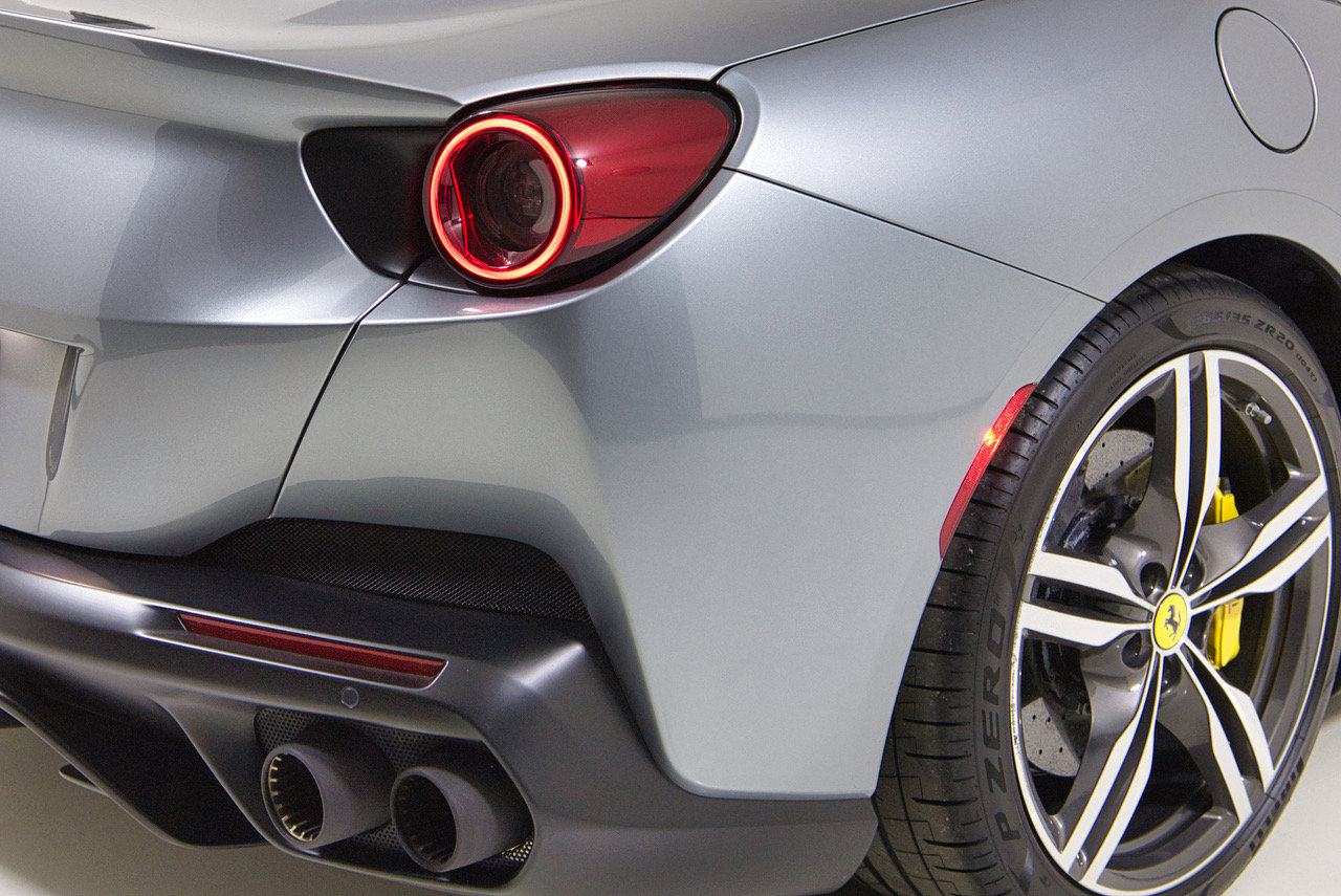Certified 2019 Ferrari Portofino image 28
