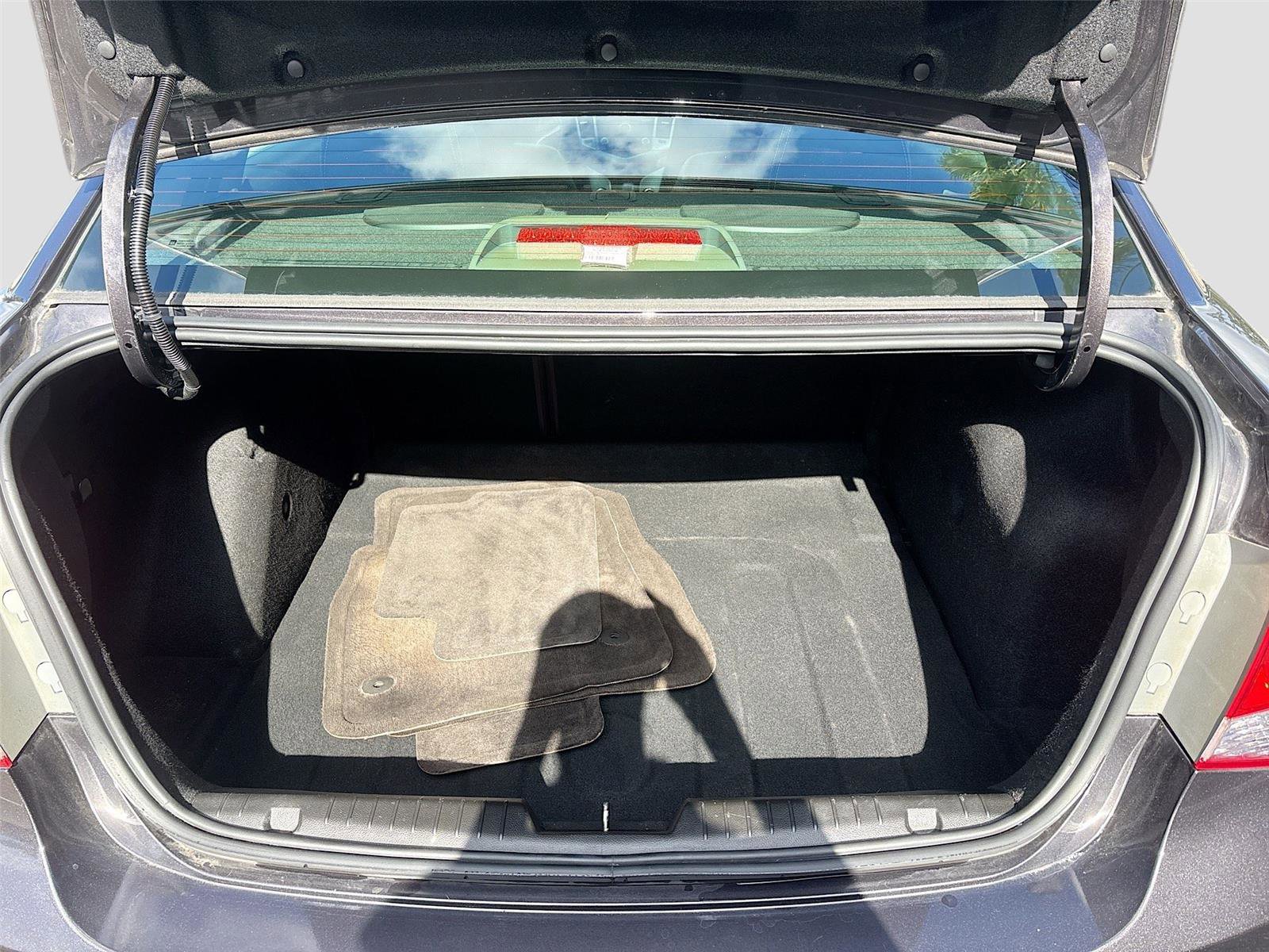 Used 2016 Chevrolet Cruze LTZ w/ Sun, Sound and Sport Package image 29