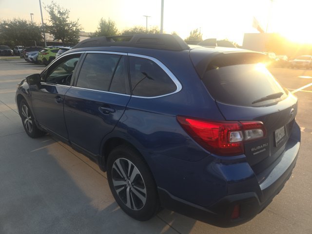 Used 2019 Subaru Outback 2.5i Limited AWD/4WD image 4
