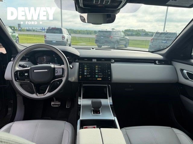Used 2024 Land Rover Range Rover Velar Dynamic SE AWD/4WD image 29
