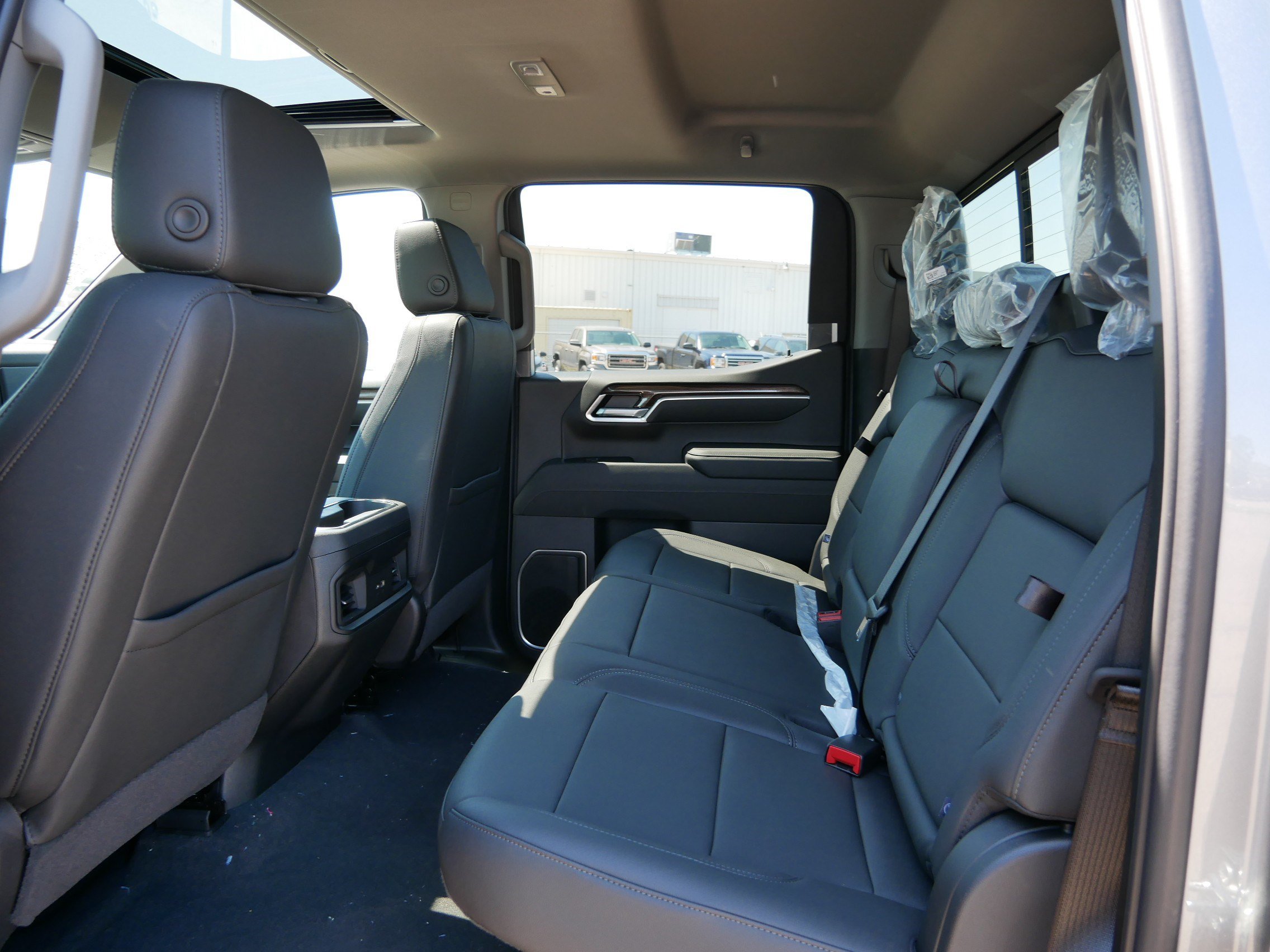 New 2026 Chevrolet Silverado 1500 RST AWD/4WD image 12