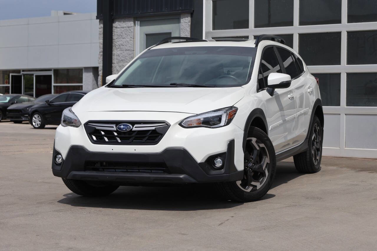 Used 2021 Subaru Crosstrek 2.5i Limited w/ Moonroof Package 2 AWD/4WD image 3