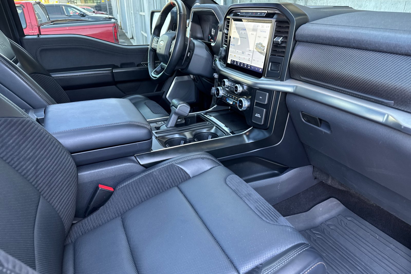 Certified 2023 Ford F150 Raptor w/ Raptor Carbon Fiber Package AWD/4WD image 15
