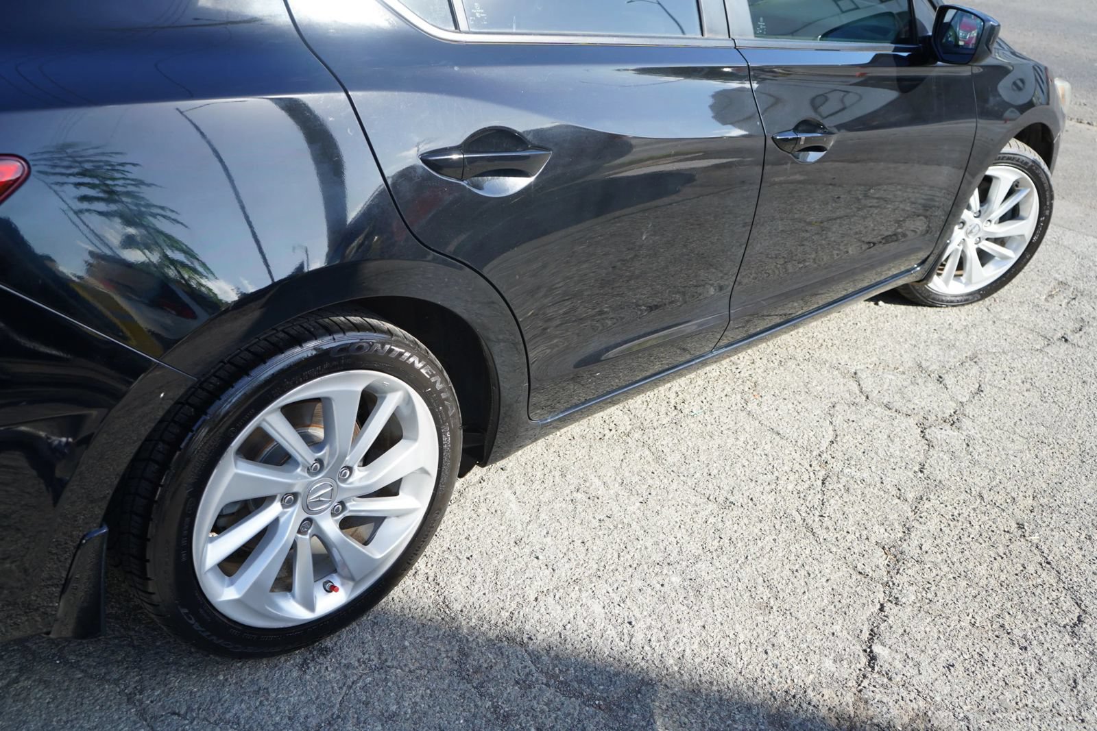Used 2018 Acura ILX FWD image 7