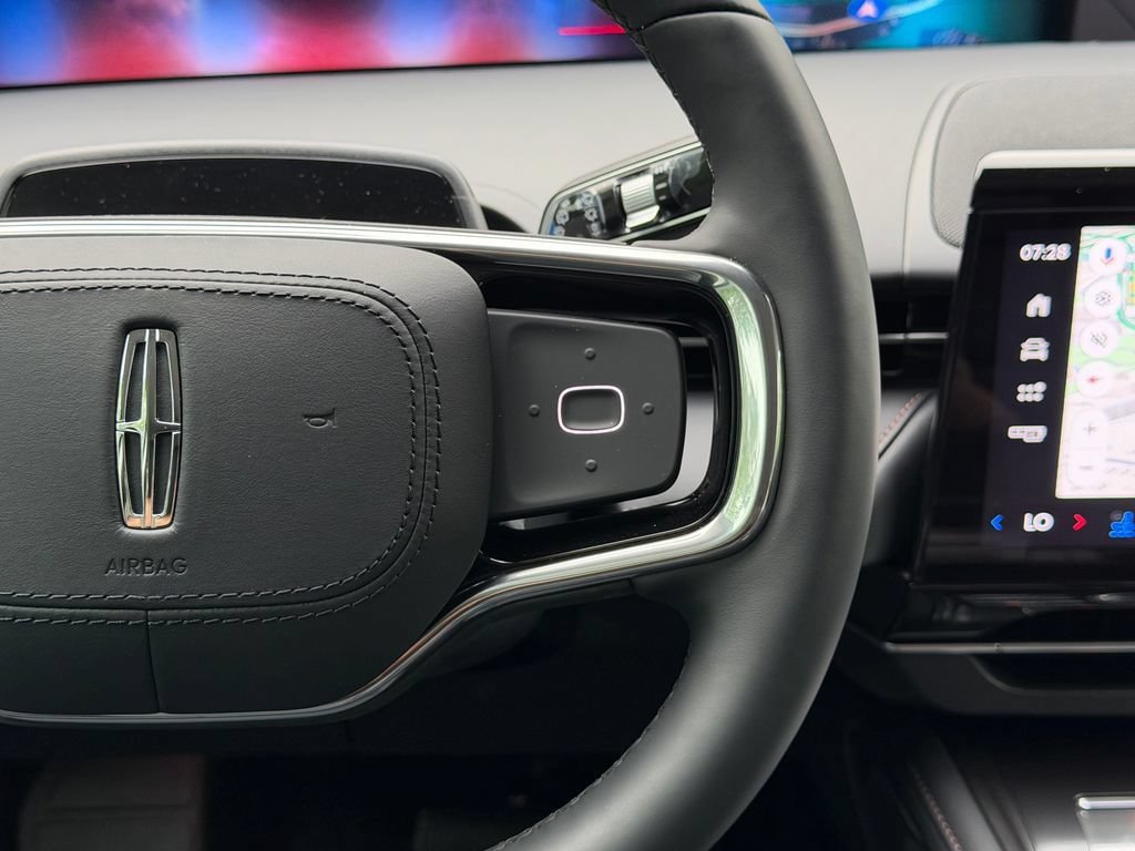 New 2026 Lincoln Nautilus Reserve AWD/4WD image 14