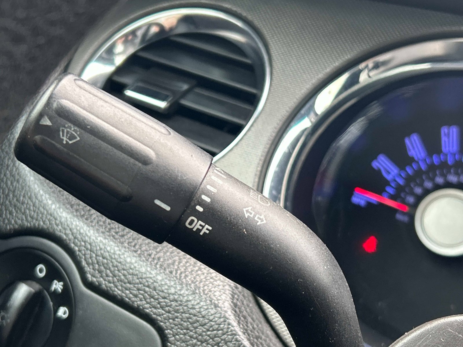 Used 2012 Ford Mustang Convertible image 19