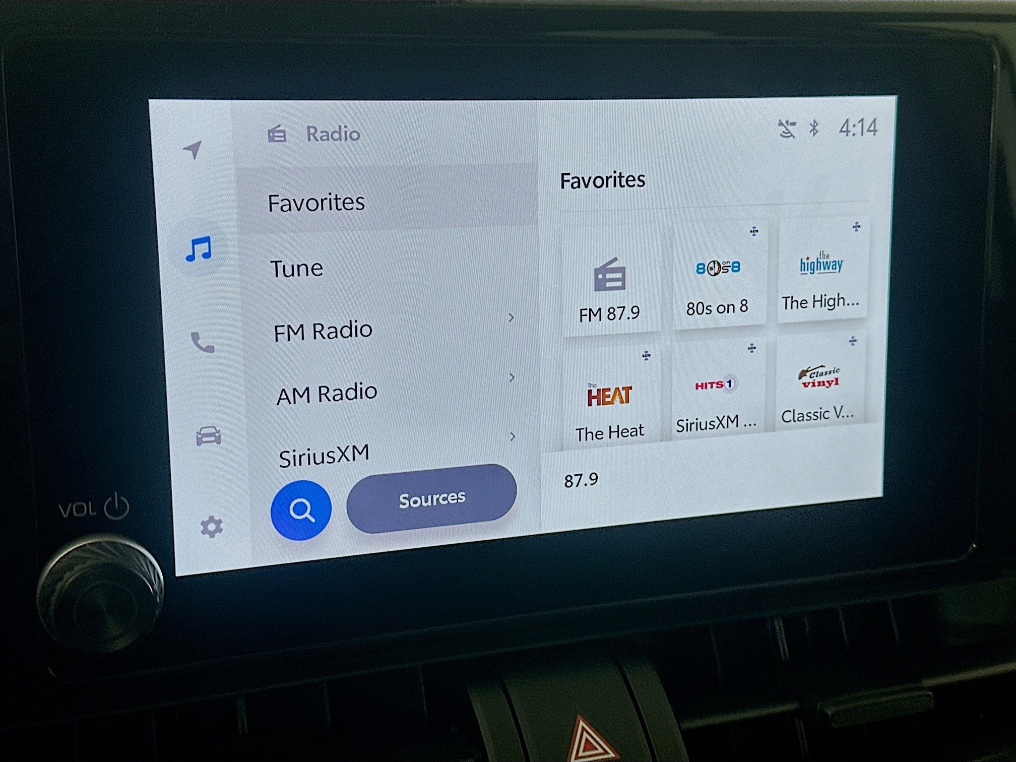 Used 2025 Toyota RAV4 XLE w/ Convenience Package image 21