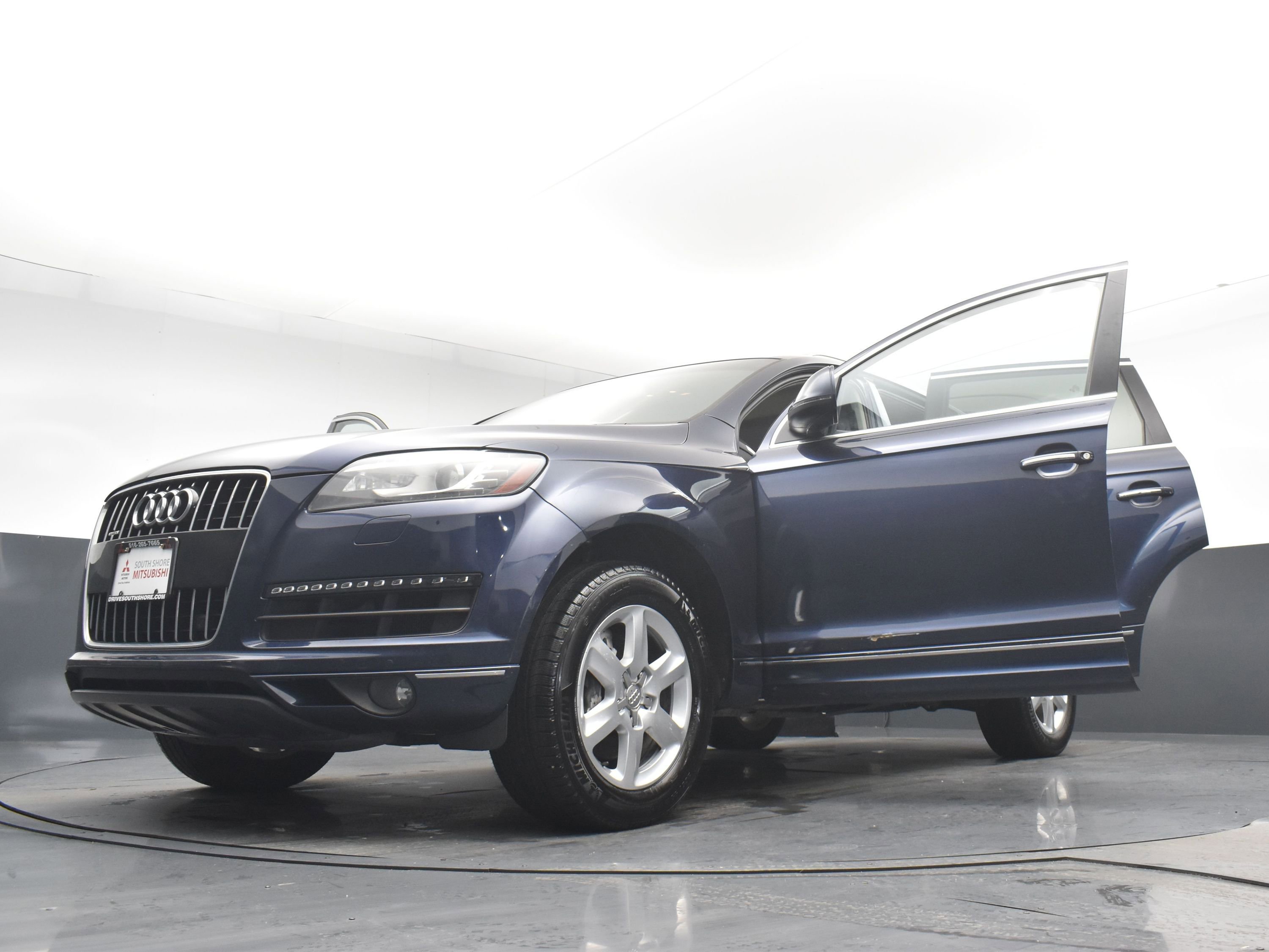 Used 2015 Audi Q7 3.0T Premium w/ Technology Package image 28