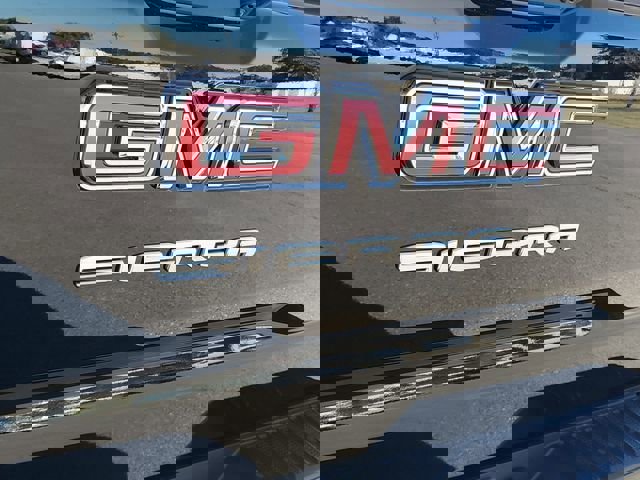 New 2026 GMC Sierra 1500 Pro w/ Graphite Edition image 25