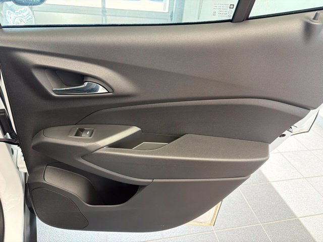 Certified 2024 Chevrolet Trax ACTIV w/ Sunroof Package FWD image 10