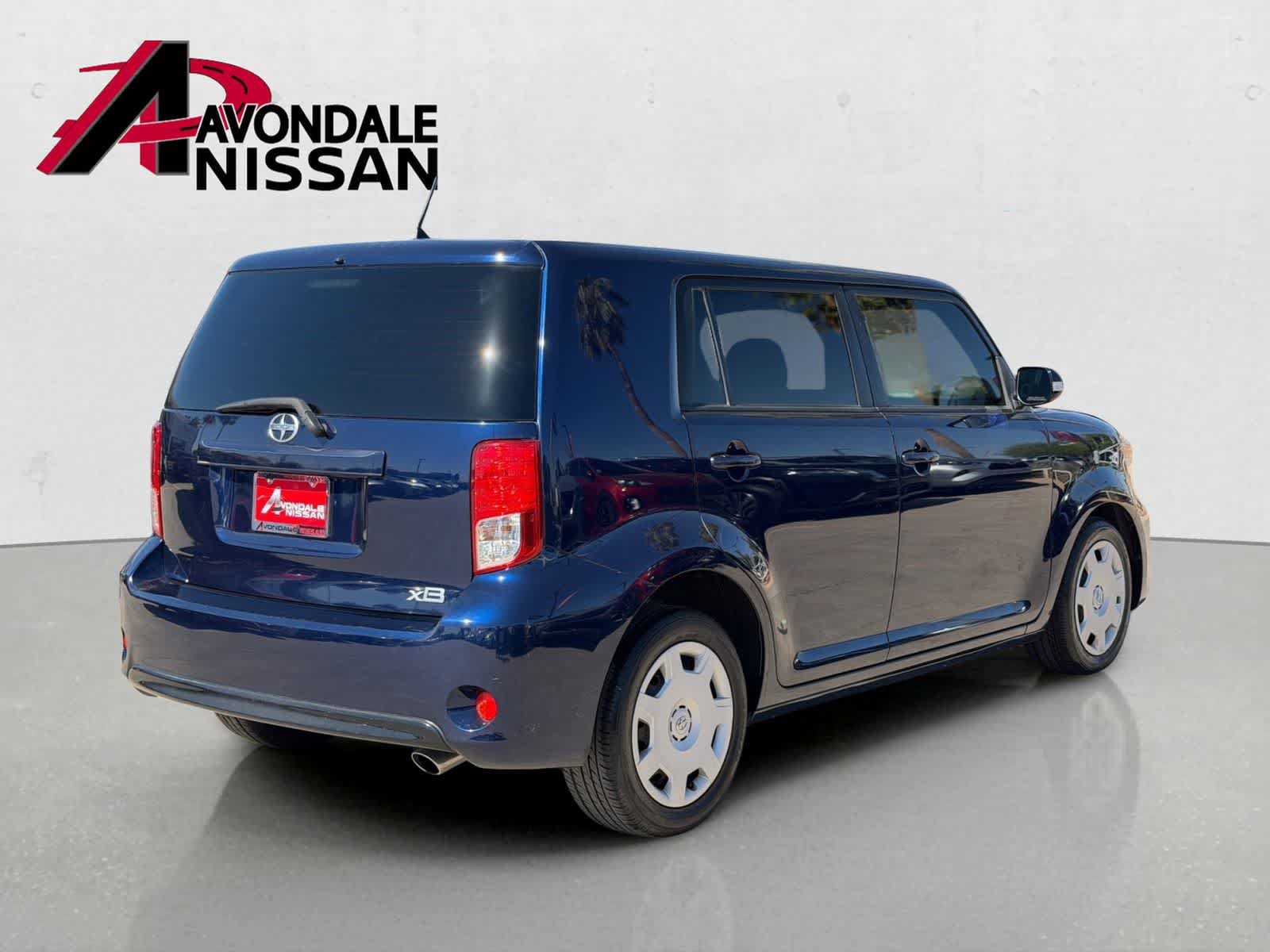 Used 2013 Scion xB FWD image 5