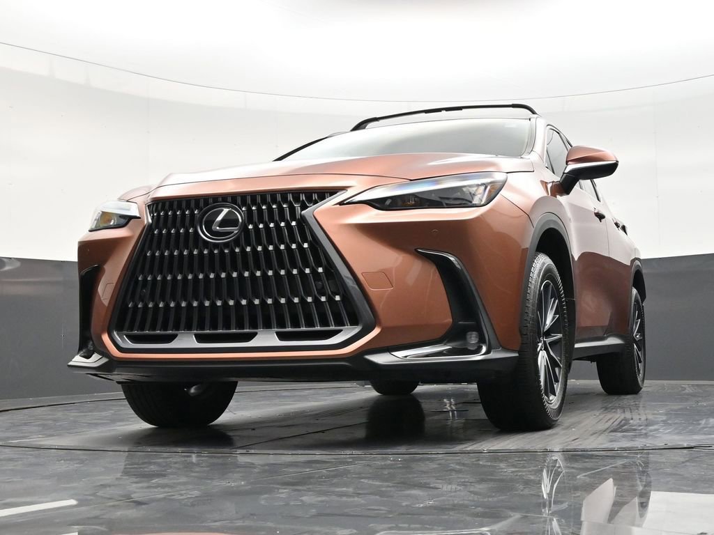 Used 2025 Lexus NX 250 FWD w/ Accessory Package (A2) image 28