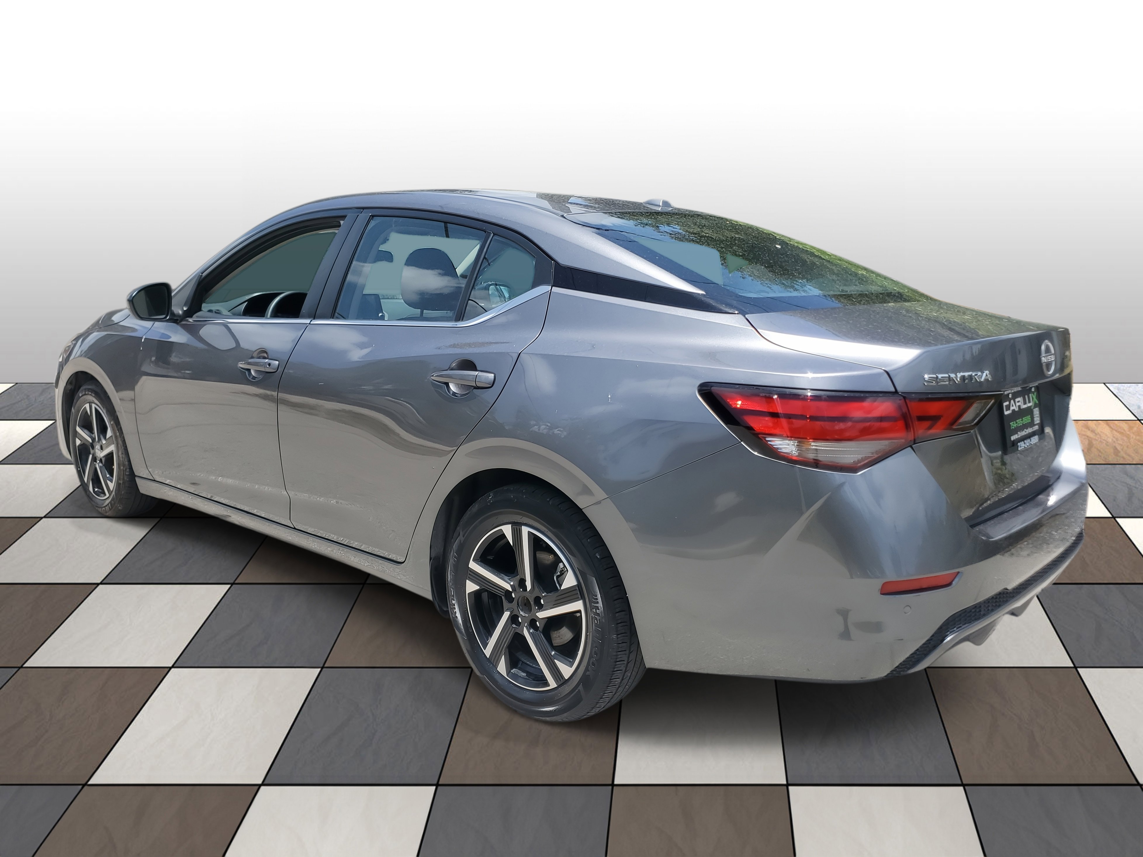 Used 2024 Nissan Sentra SV image 6