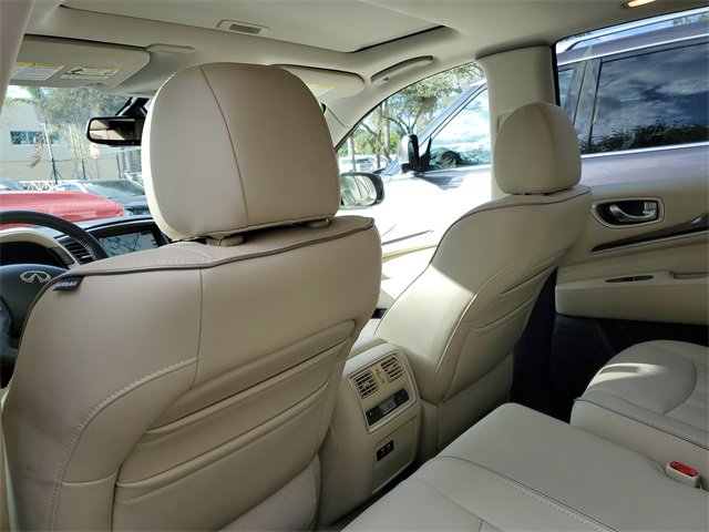 Used 2020 INFINITI QX60 Luxe w/ Essential Package image 11
