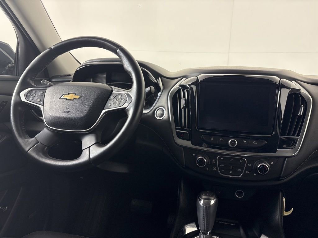 Used 2018 Chevrolet Traverse Premier w/ Driver Confidence II Package image 24