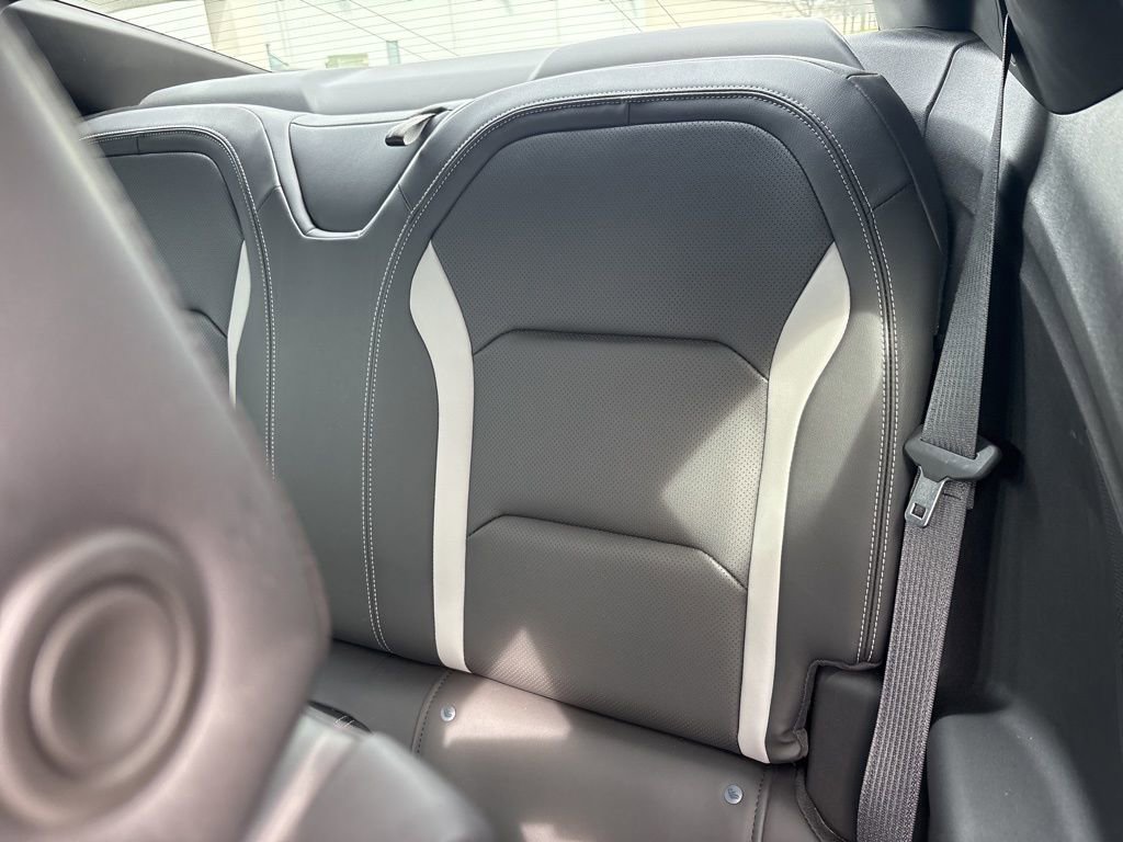 Used 2023 Chevrolet Camaro LT w/ Technology Package image 39