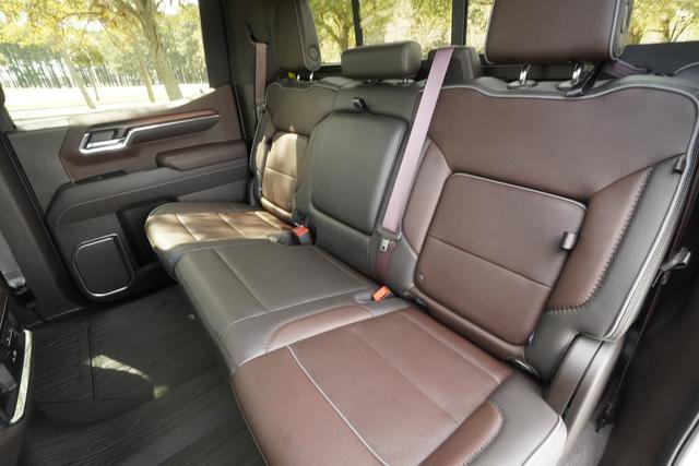 Used 2024 GMC Sierra 1500 Denali w/ Denali Reserve Package image 30