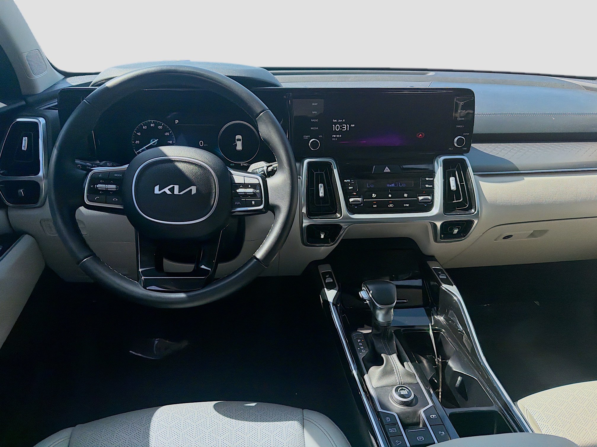 Used 2023 Kia Sorento SX FWD image 18