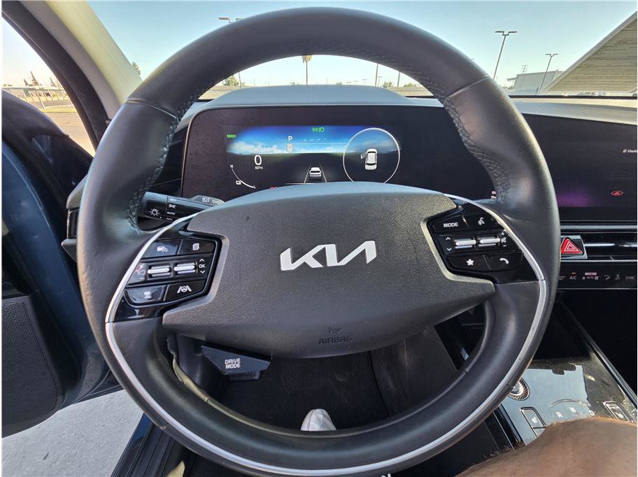 Used 2023 Kia Niro Wind FWD image 15