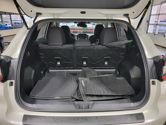 Used 2025 Subaru Crosstrek 2.0i Premium AWD/4WD image 36