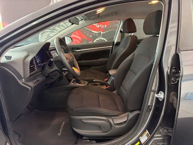 Used 2020 Hyundai Elantra SEL w/ Cargo Package (C1) FWD image 11