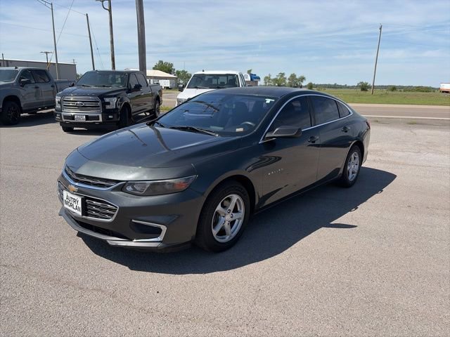 Used 2017 Chevrolet Malibu LS FWD image 2
