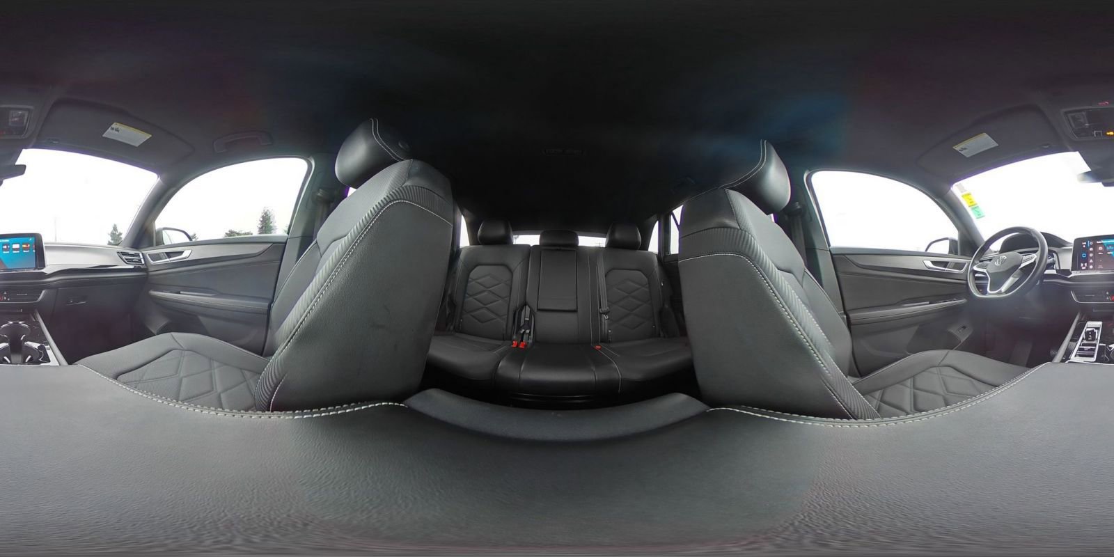 Used 2025 Volkswagen Atlas Cross Sport SE image 42