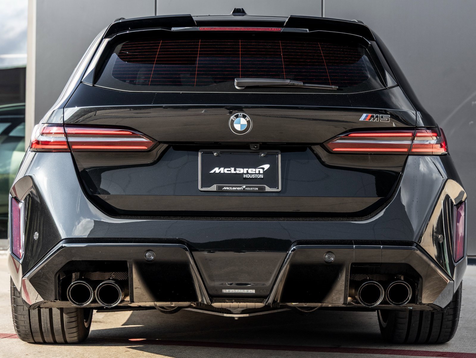 Used 2025 BMW M5 Touring image 7