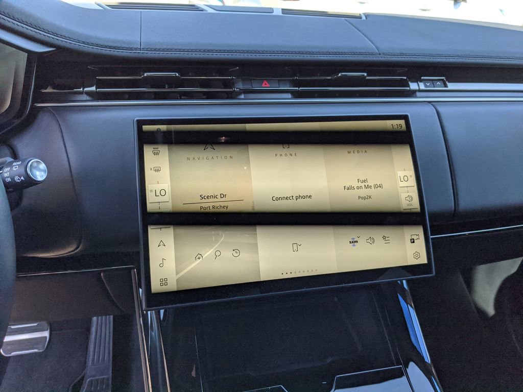 Used 2024 Land Rover Range Rover Sport Dynamic SE image 26