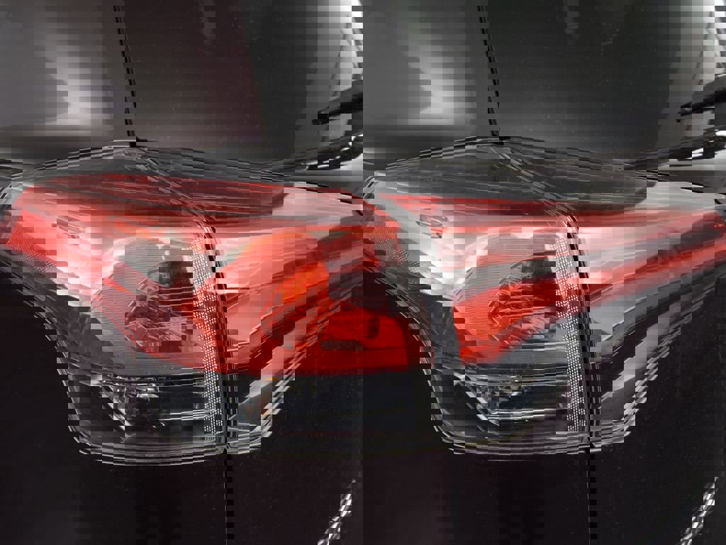 Used 2018 Toyota RAV4 XLE image 12