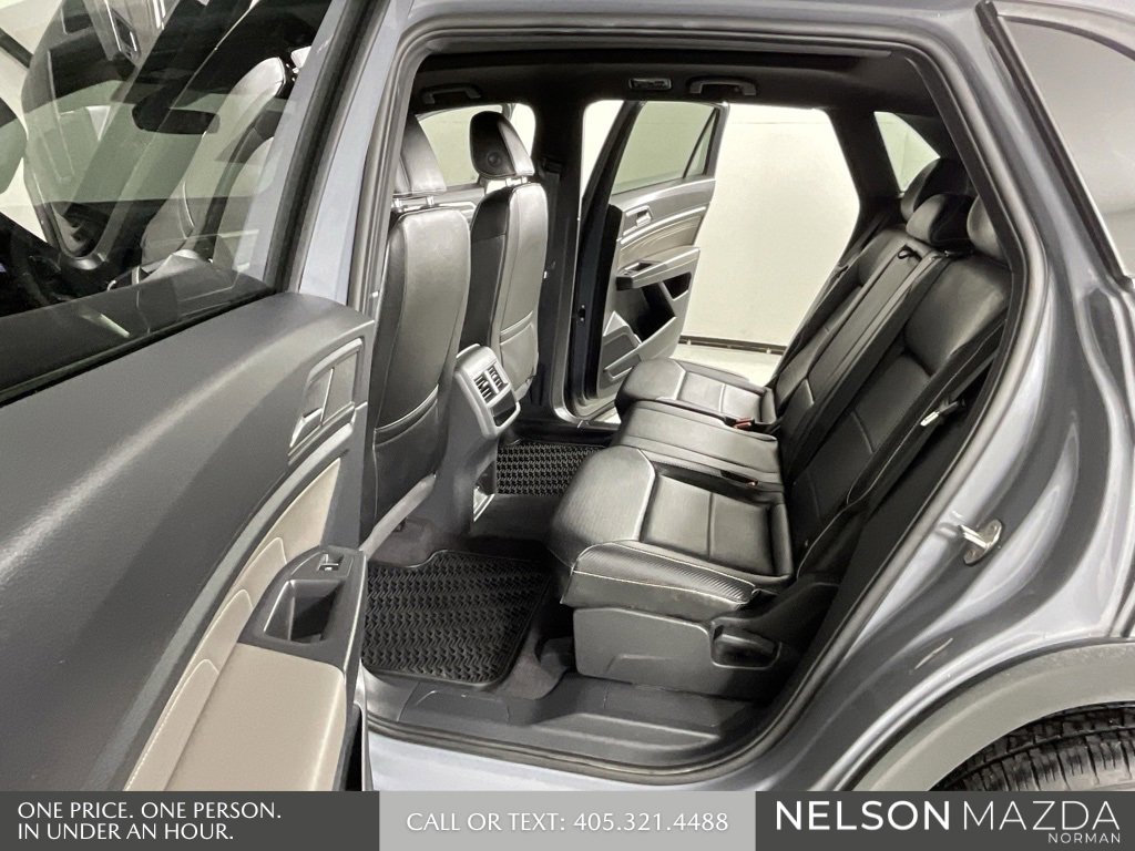 Used 2021 Volkswagen Atlas Cross Sport SE image 13