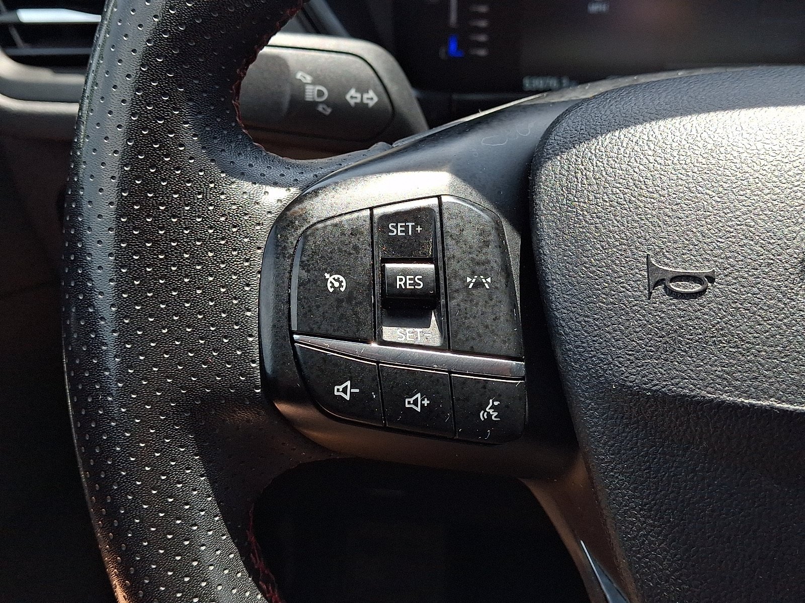Used 2024 Ford Escape ST-Line AWD/4WD image 20