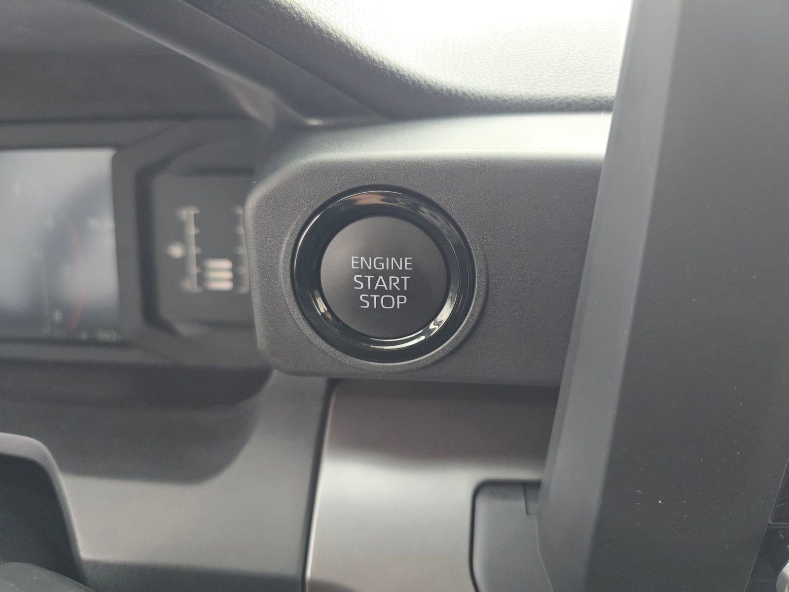 Used 2024 Toyota Tacoma SR5 image 22