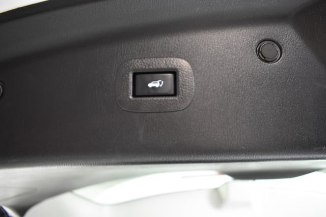 Used 2022 INFINITI QX80 Premium Select w/ Cargo Package AWD/4WD image 33
