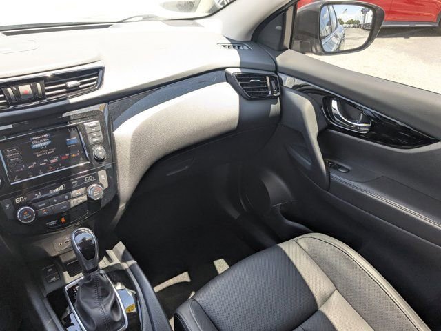Used 2022 Nissan Rogue Sport SL w/ Premium Package AWD/4WD image 18